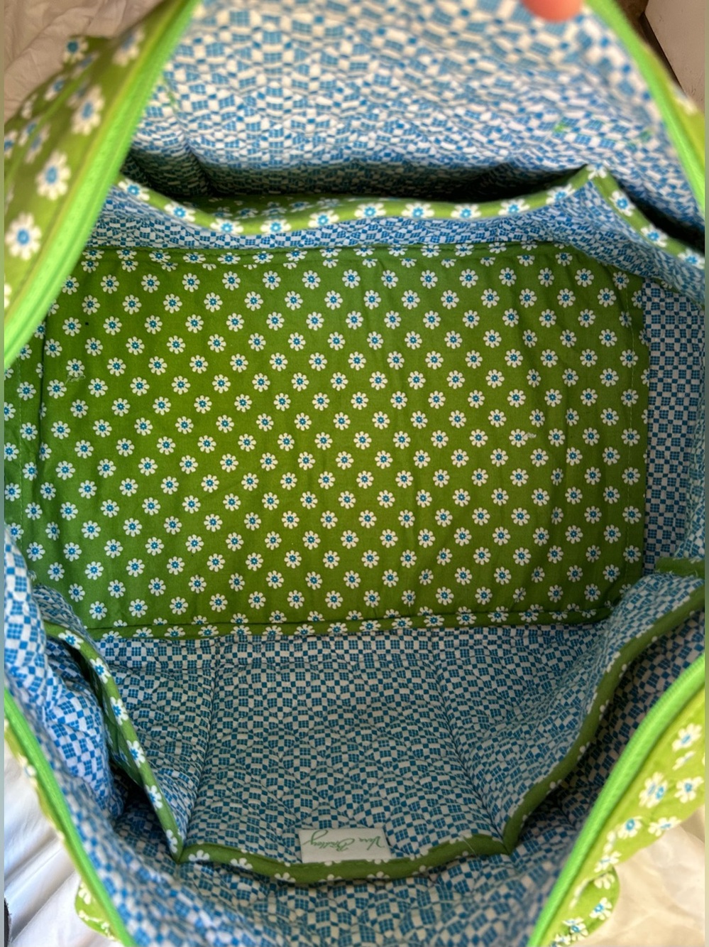 Vera Bradley retired vintage weekender travel bag - Picture 13 of 15